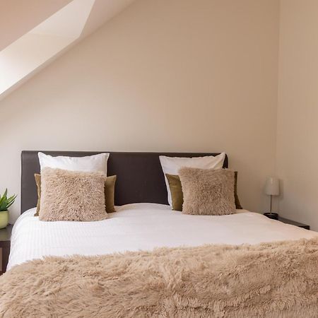 Hotel & Apartments Bibois Leuven Oud-Heverlee Экстерьер фото