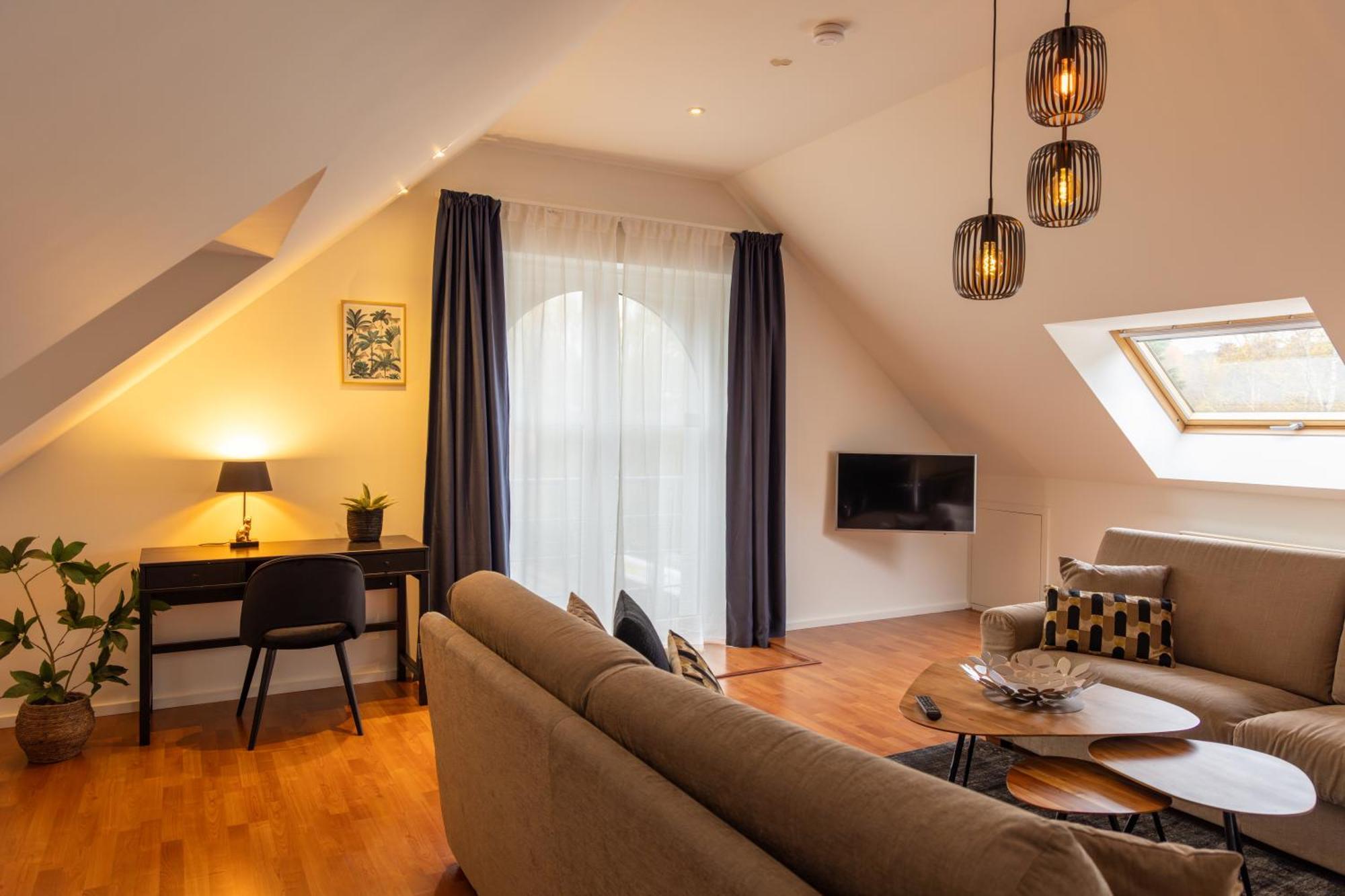 Hotel & Apartments Bibois Leuven Oud-Heverlee Экстерьер фото