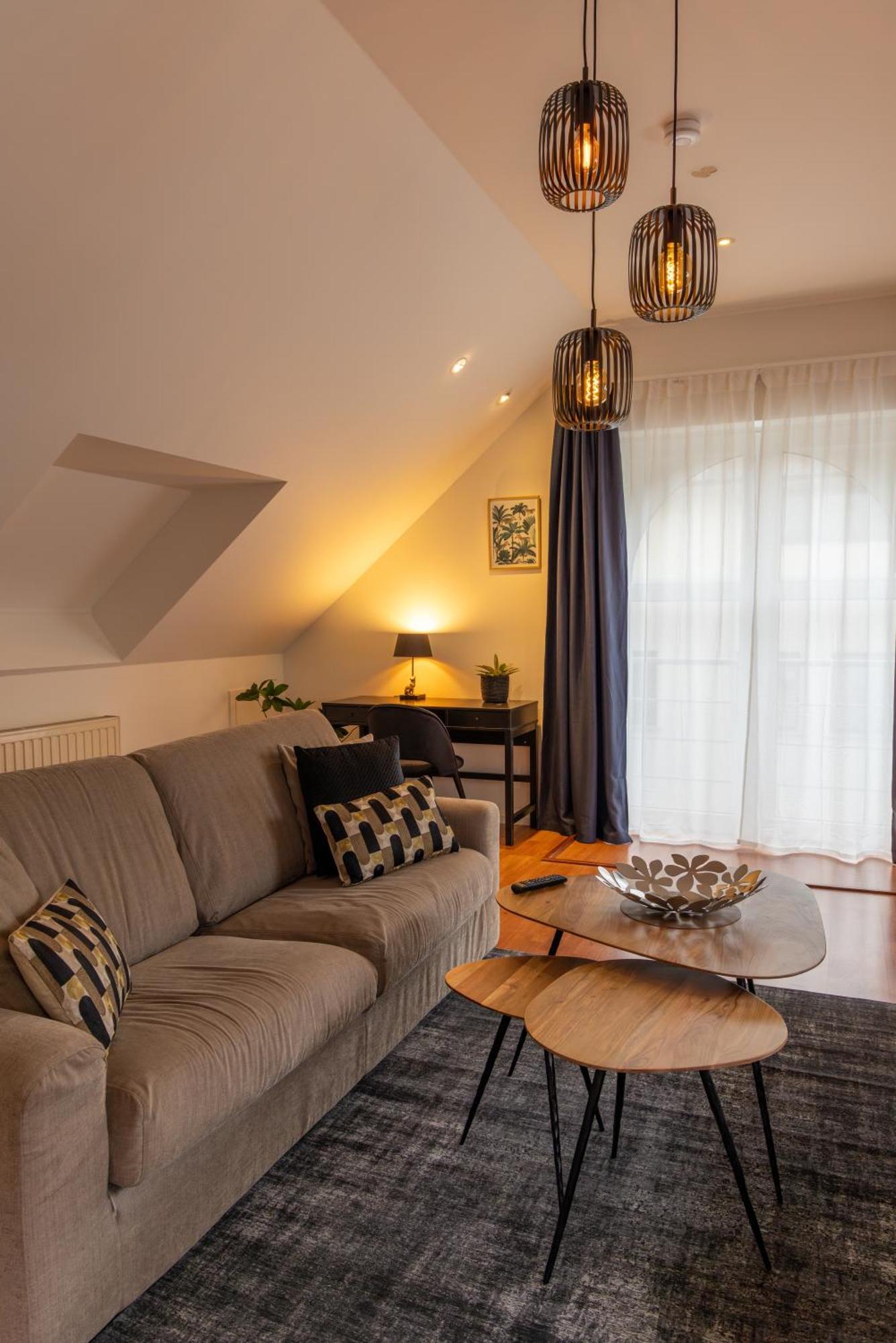 Hotel & Apartments Bibois Leuven Oud-Heverlee Экстерьер фото