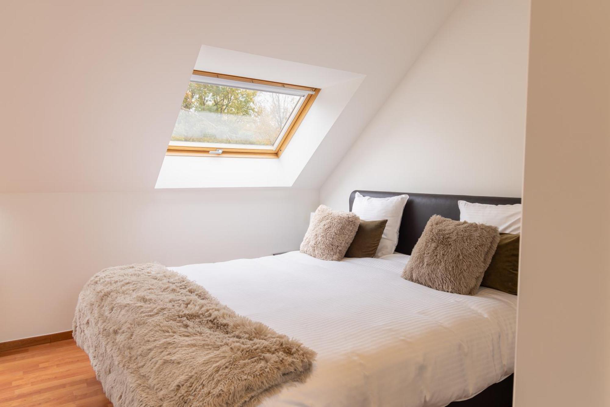 Hotel & Apartments Bibois Leuven Oud-Heverlee Экстерьер фото